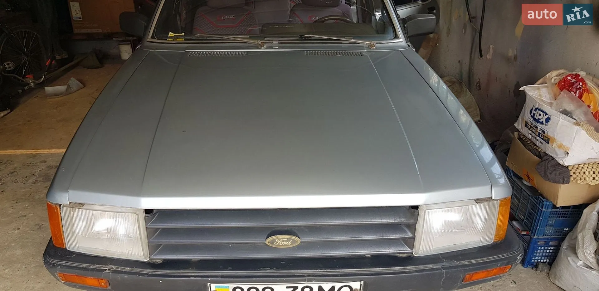 Ford Granada, 1977