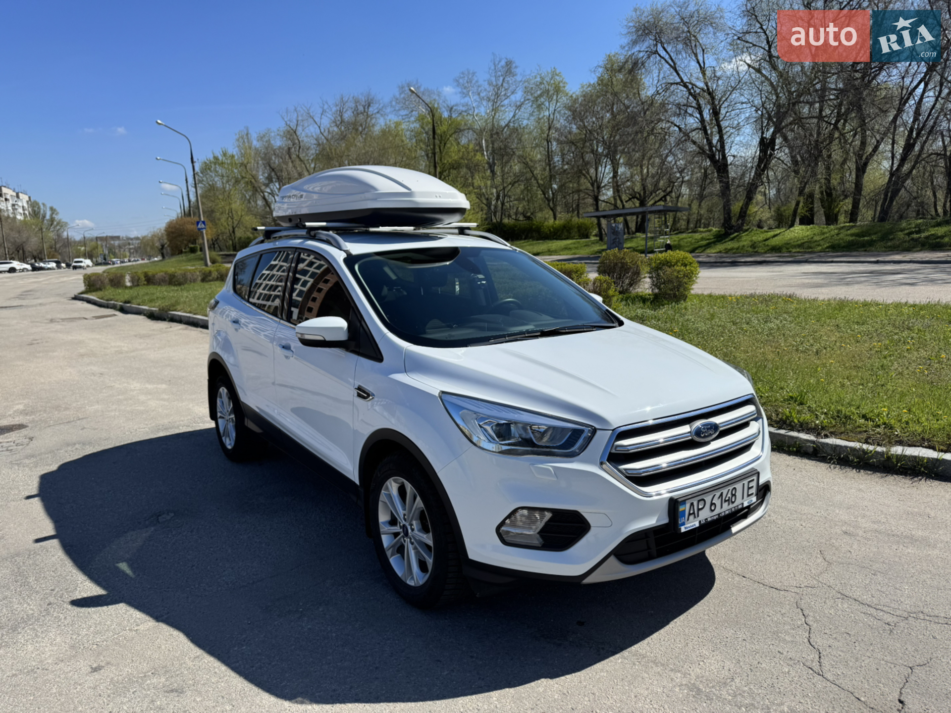Ford Kuga, 2019