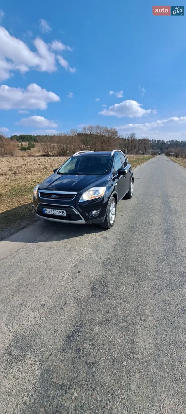 Ford Kuga, 2010