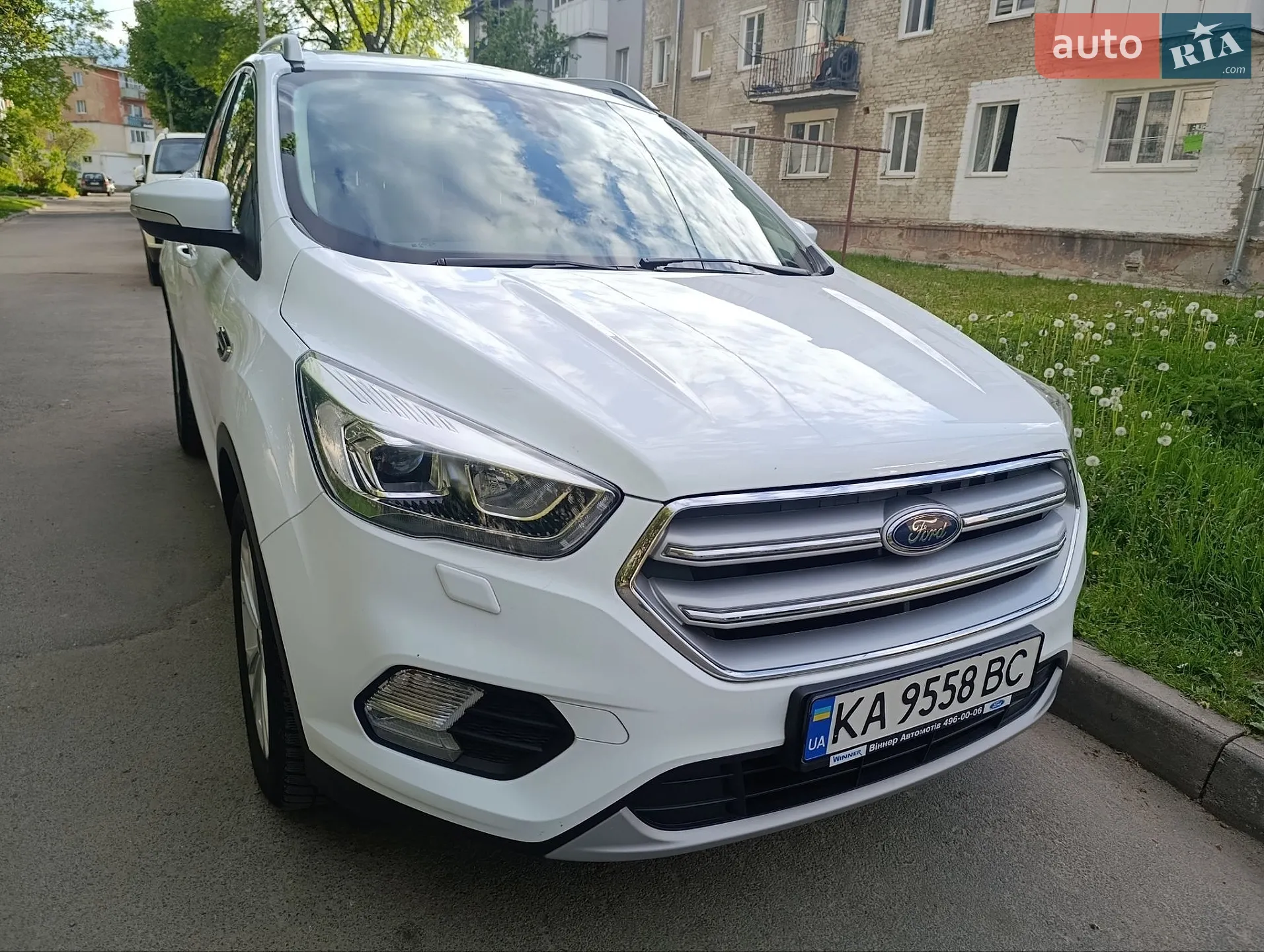 Ford Kuga, 2019
