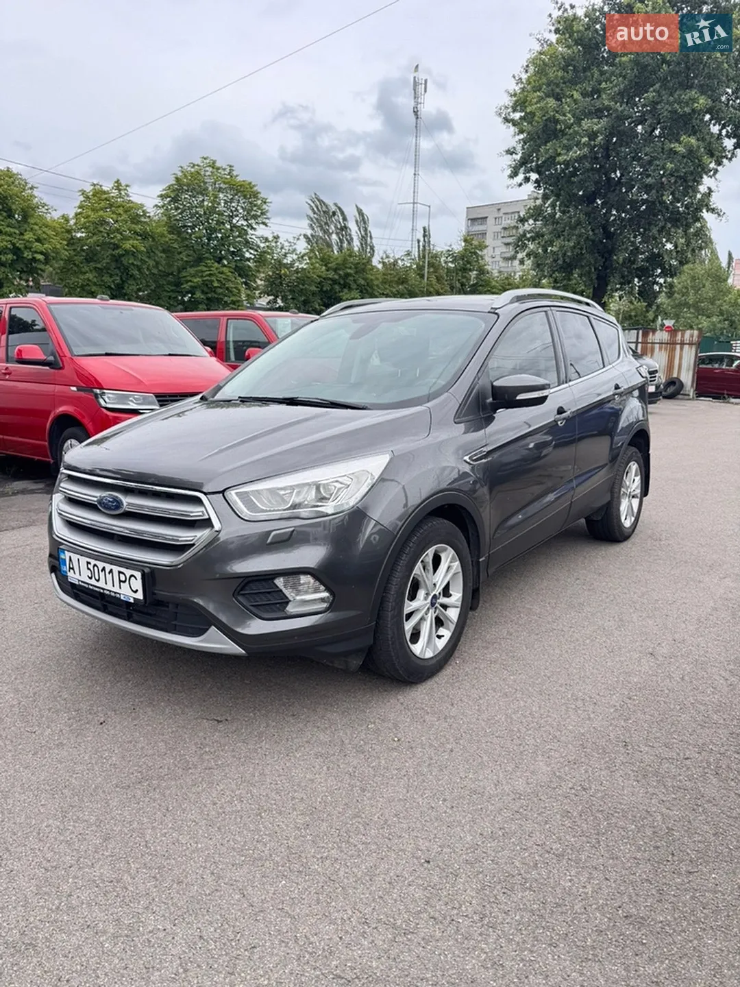 Ford Kuga, 2019