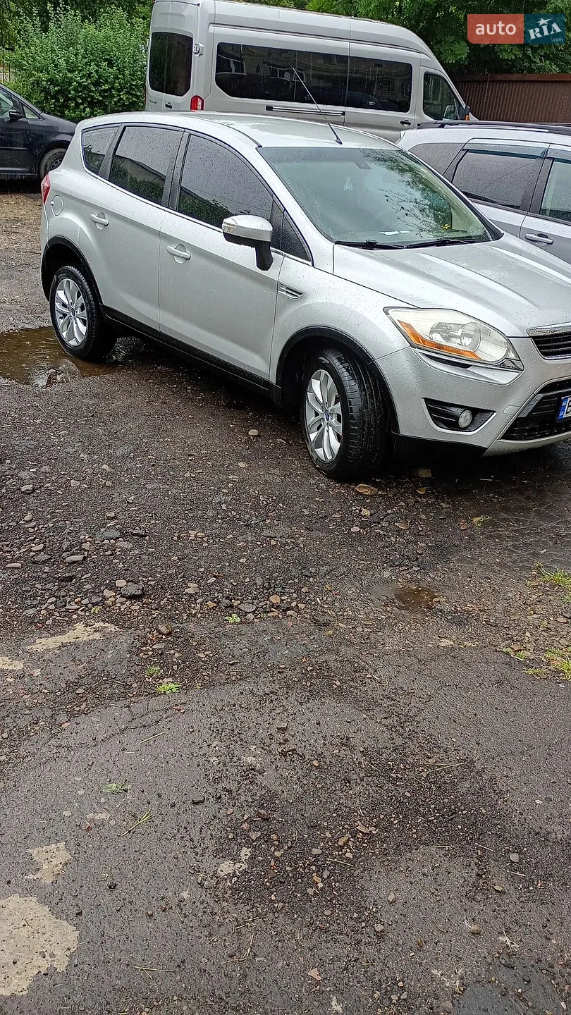 Ford Kuga, 2009