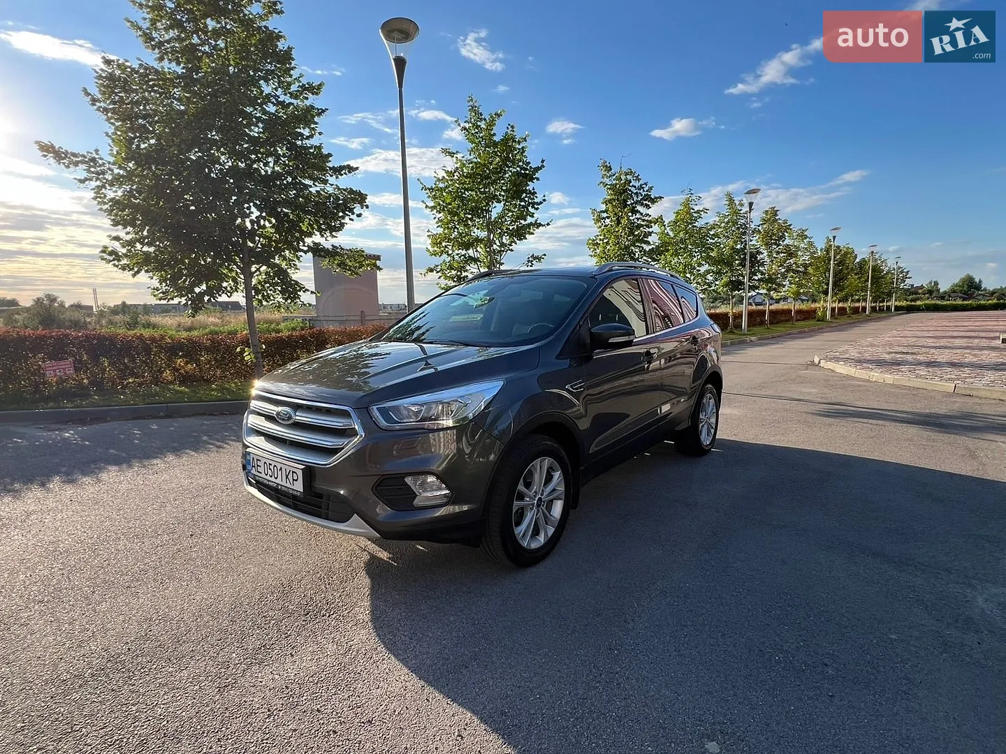 Ford Kuga, 2019