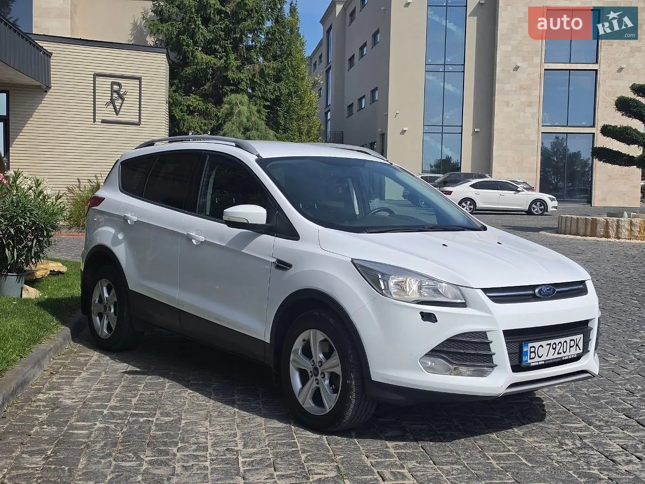 Ford Kuga, 2015