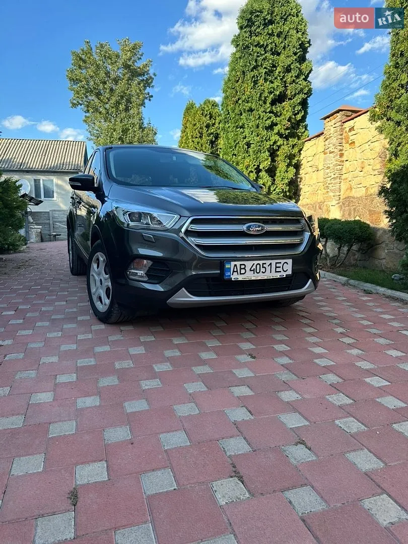 Ford Kuga, 2018