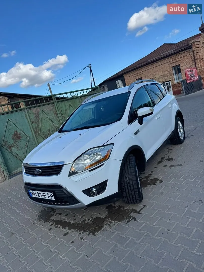Ford Kuga, 2012