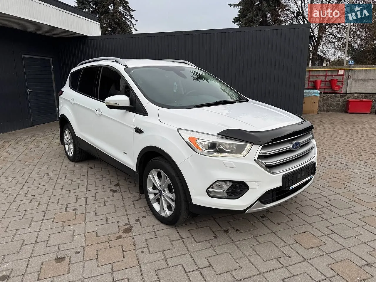 Ford Kuga, 2016