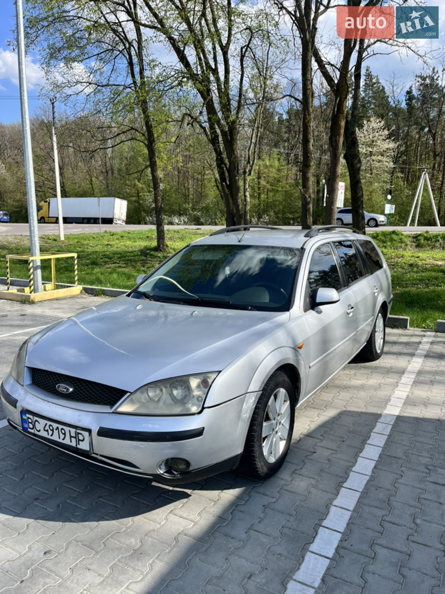 Ford Mondeo, 2001