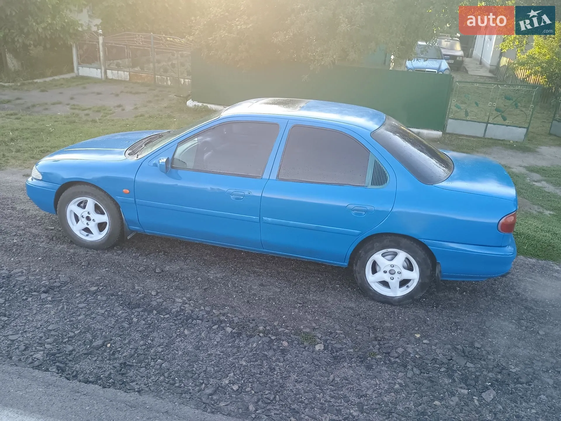 Ford Mondeo, 1993
