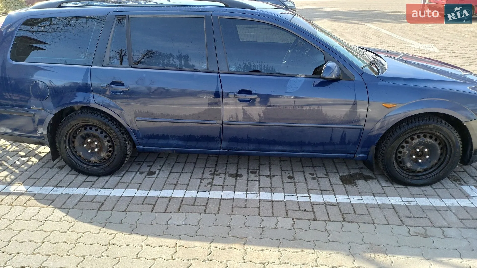 Ford Mondeo, 2001