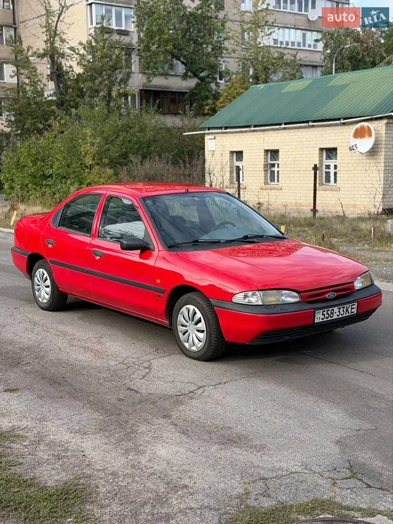 Ford Mondeo, 1993