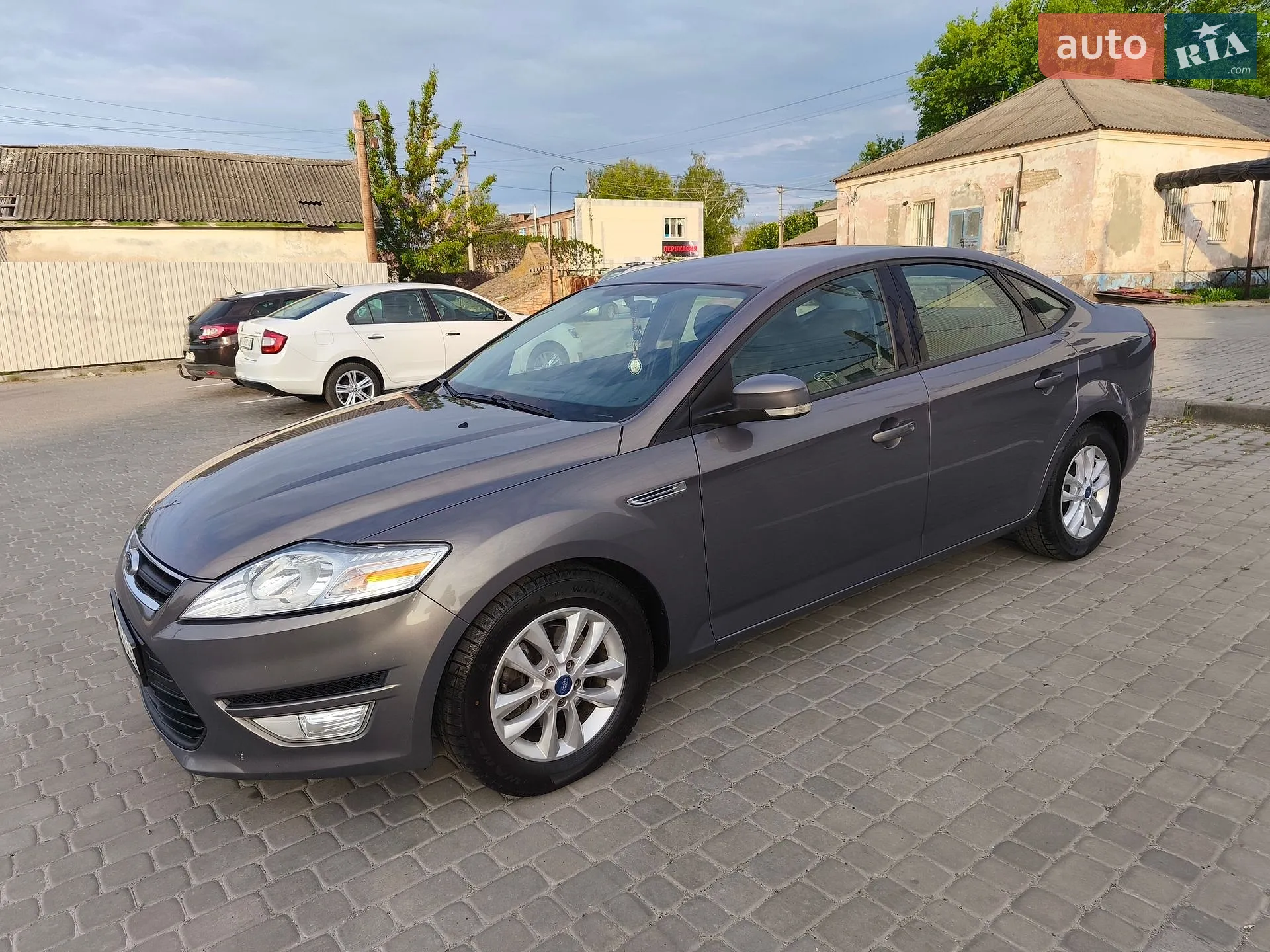 Ford Mondeo, 2011