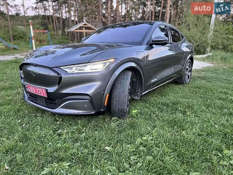 Ford Mustang Mach-E, 2020