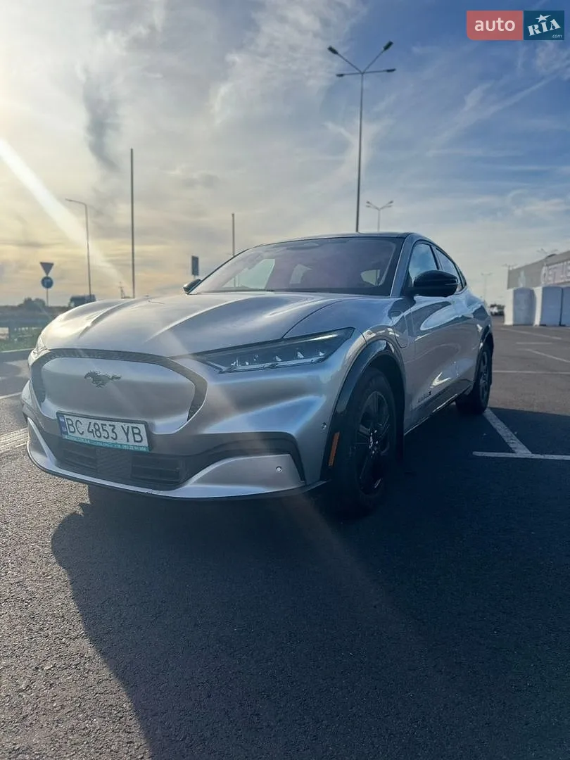 Ford Mustang Mach-E, 2021