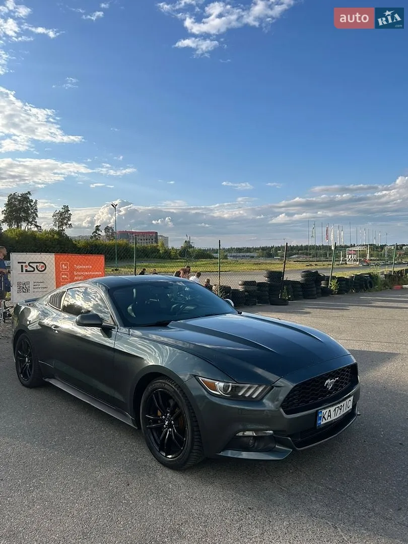 Ford Mustang, 2015