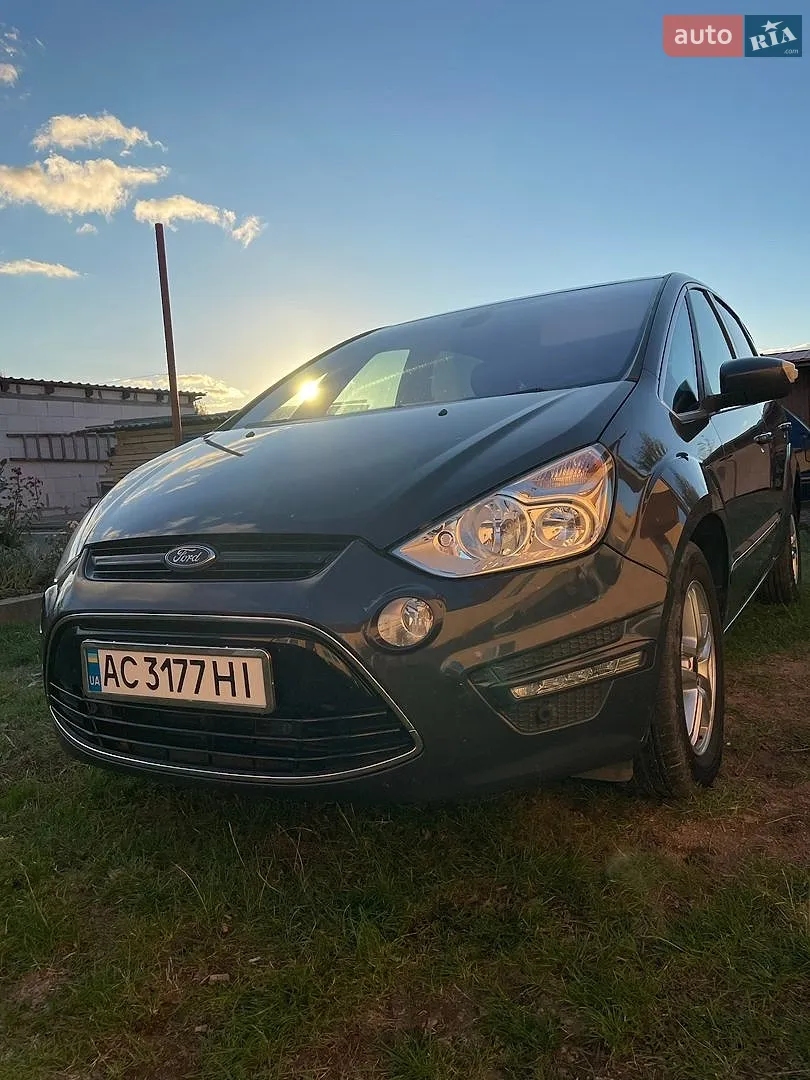 Ford S-Max, 2011