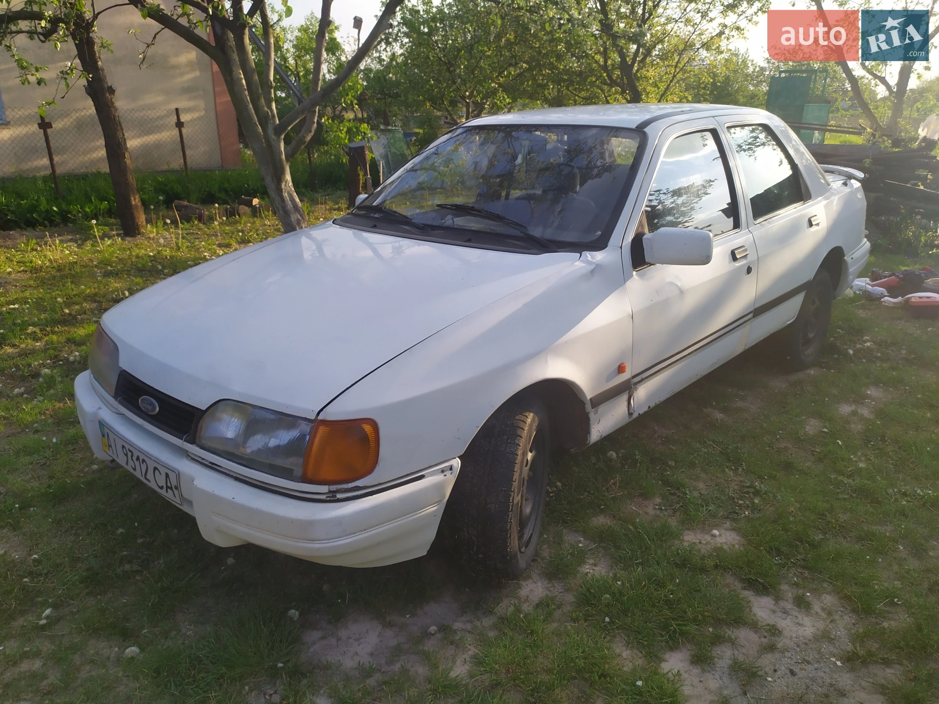 Ford Sierra 1989 — 1