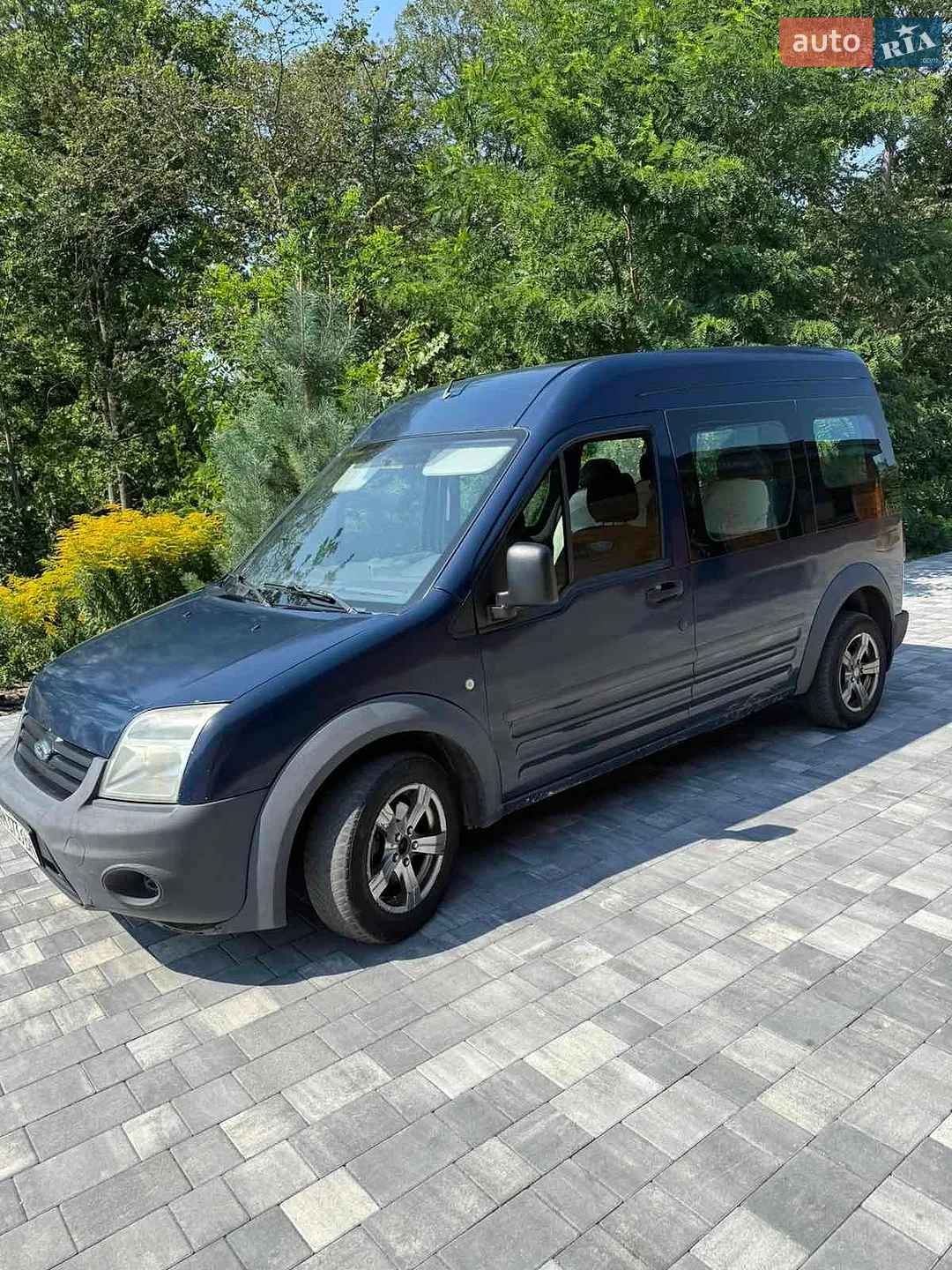 Ford Tourneo Connect, 2012