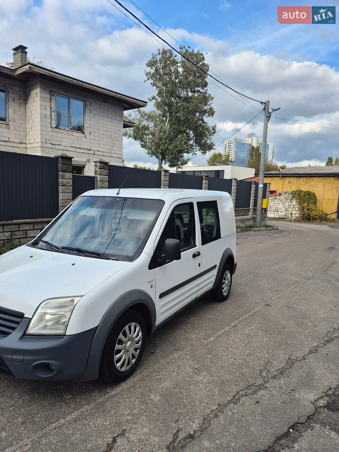 Ford Transit Connect, 2011