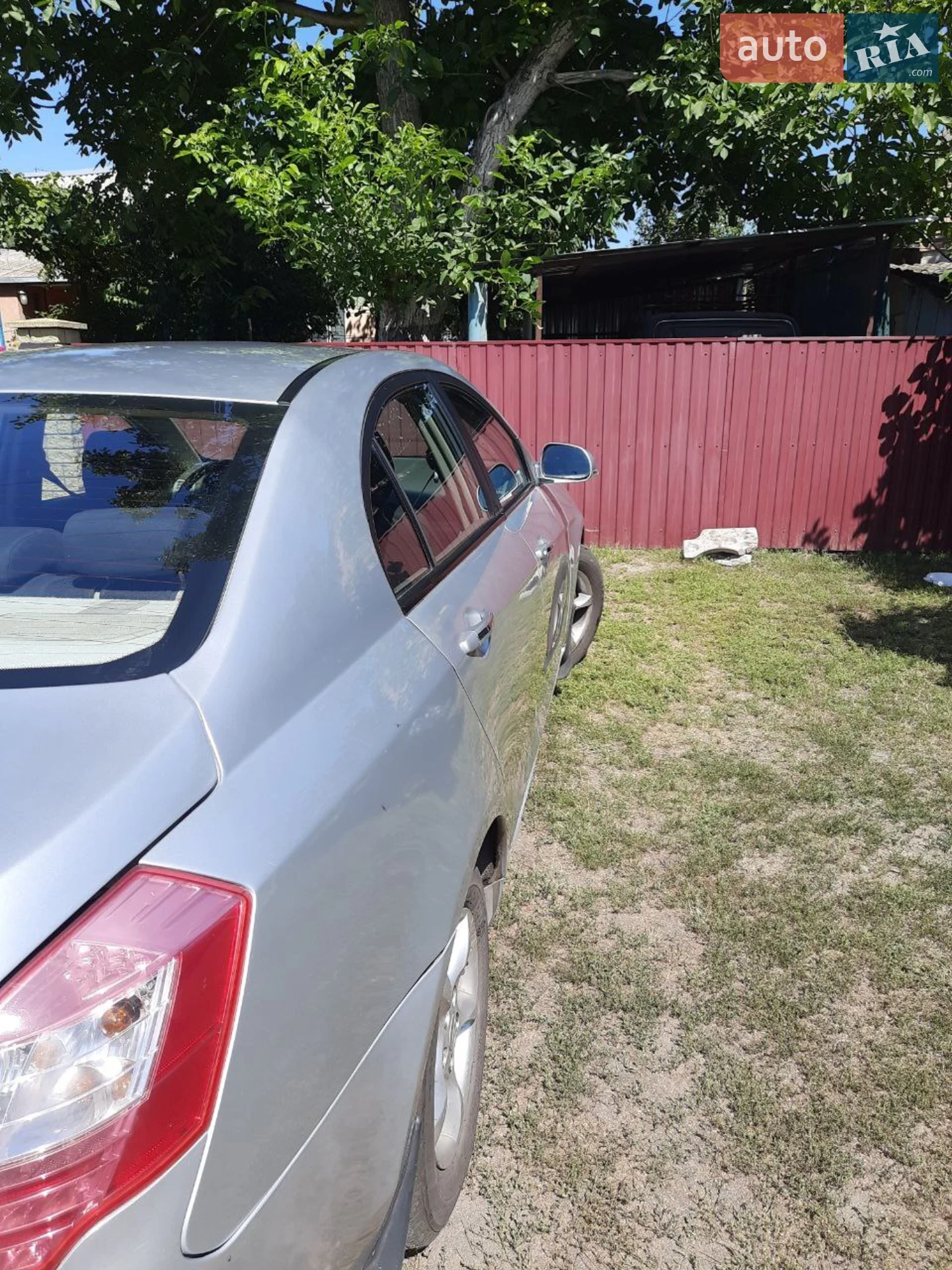 Geely Emgrand 7 (EC7), 2011