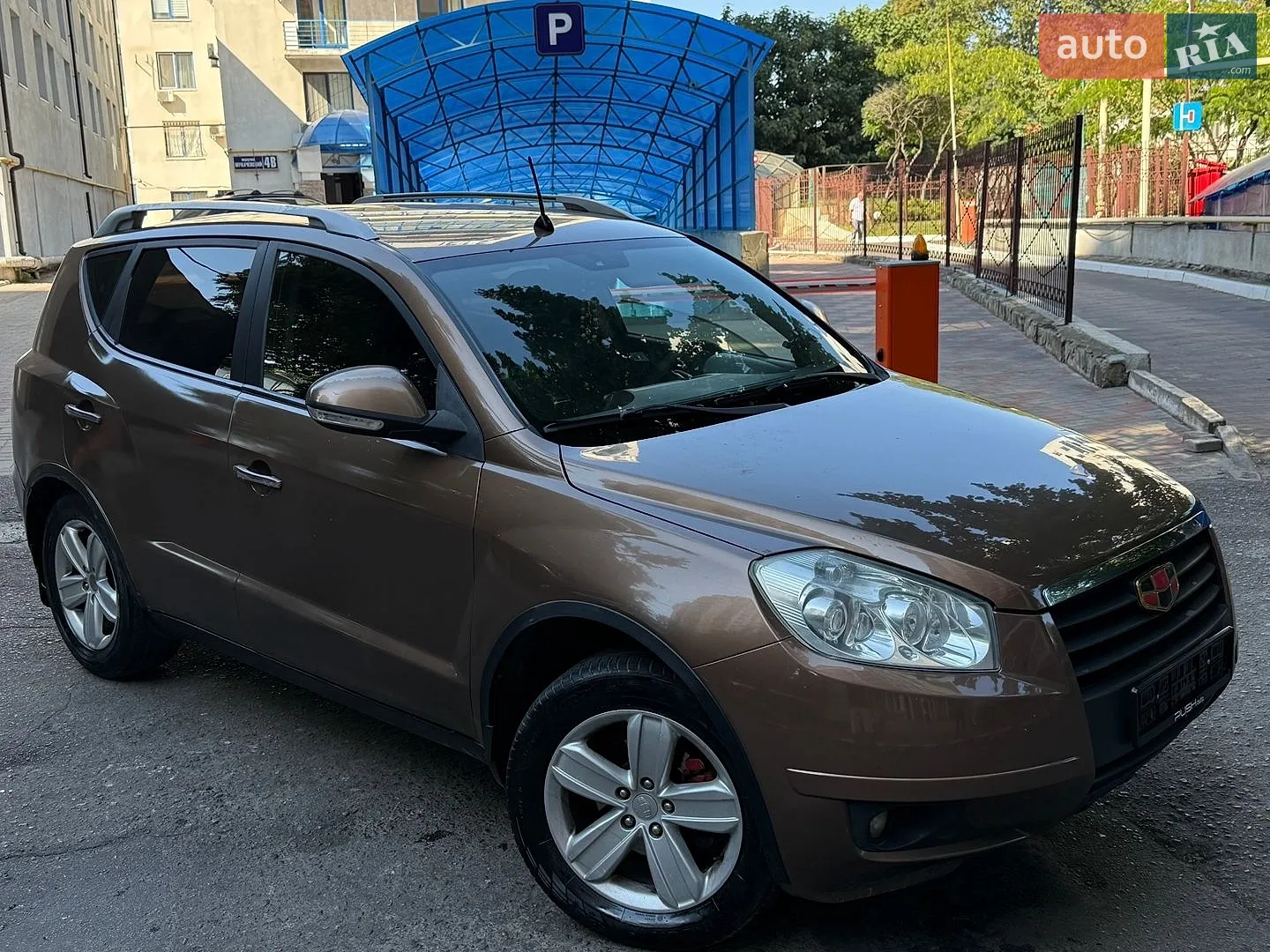 Geely Emgrand X7, 2013