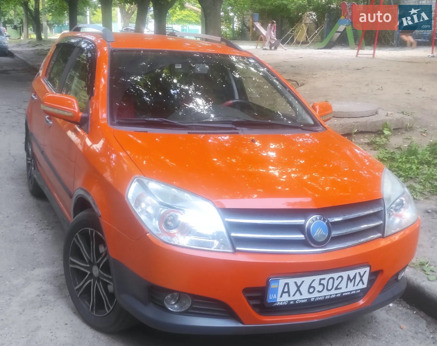 Geely MK Cross, 2013