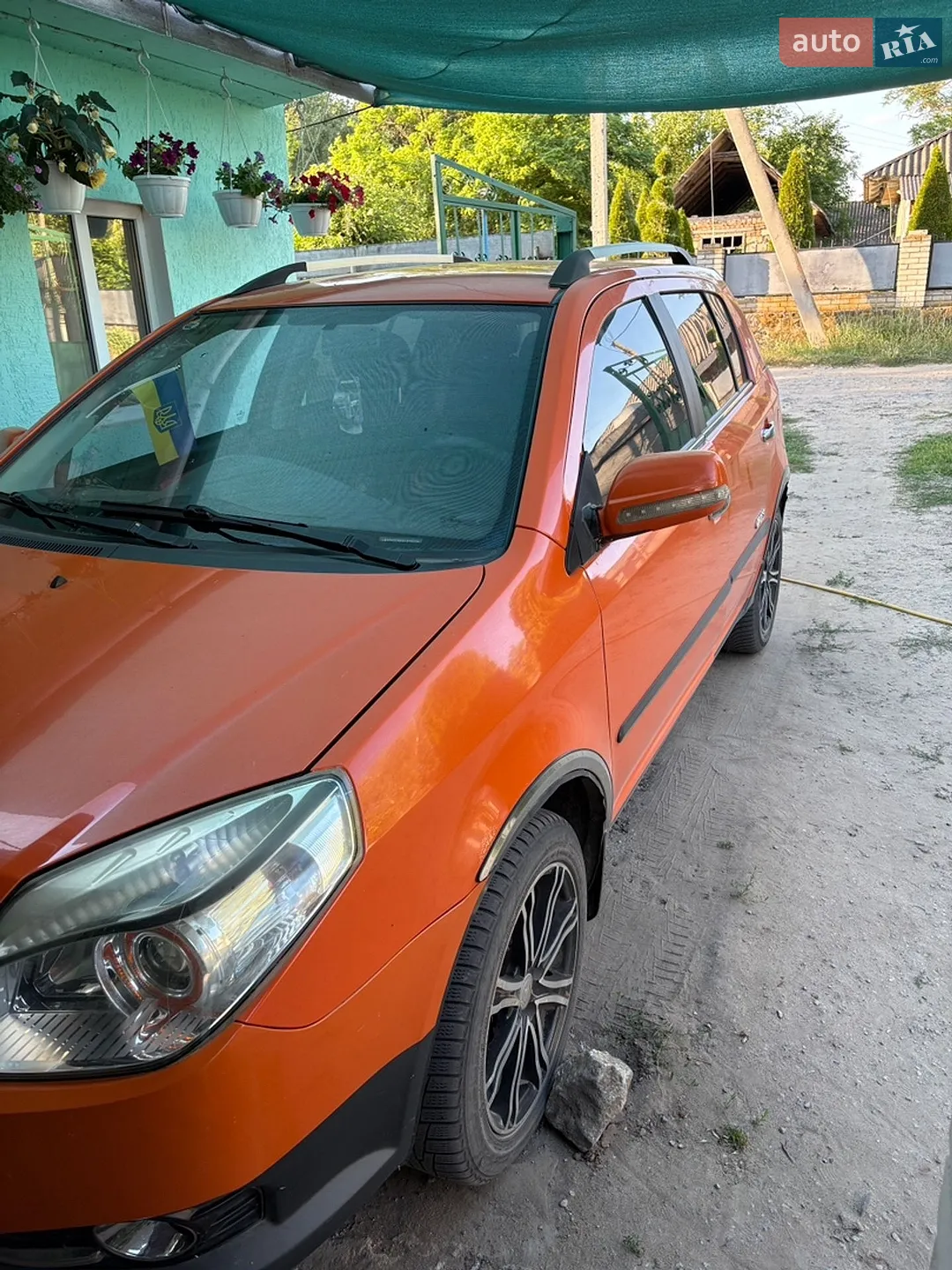 Geely MK Cross, 2013