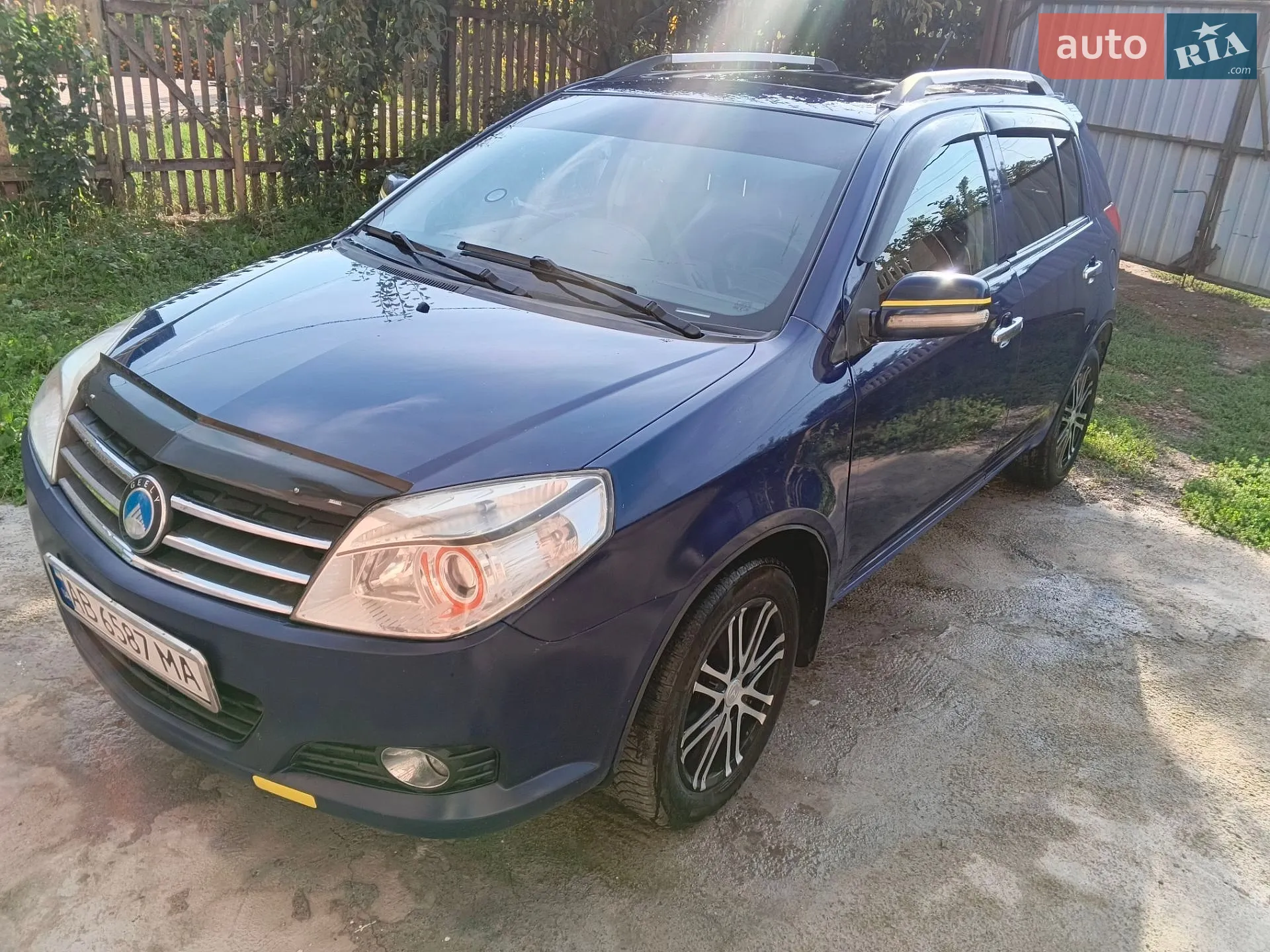 Geely MK Cross, 2011