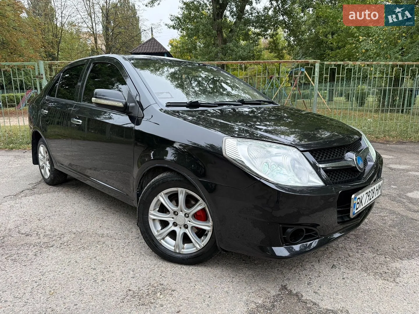 Geely MK, 2011