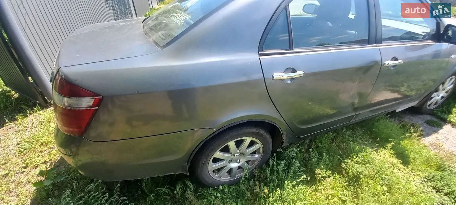 Geely SL, 2011