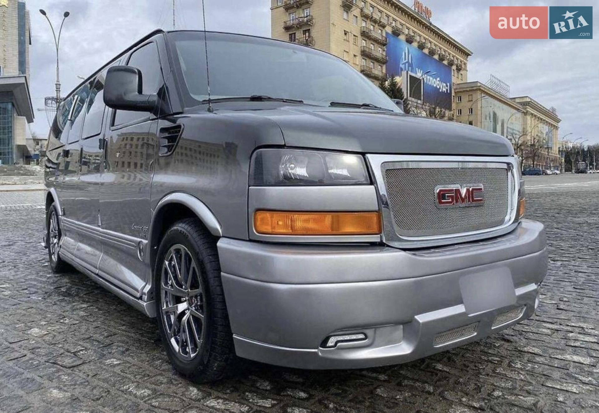 GMC Savana, 2014