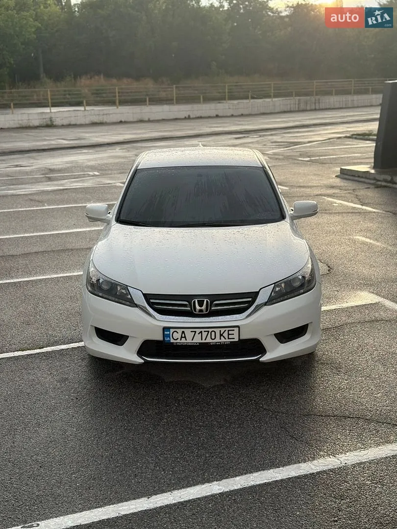 Honda Accord, 2015
