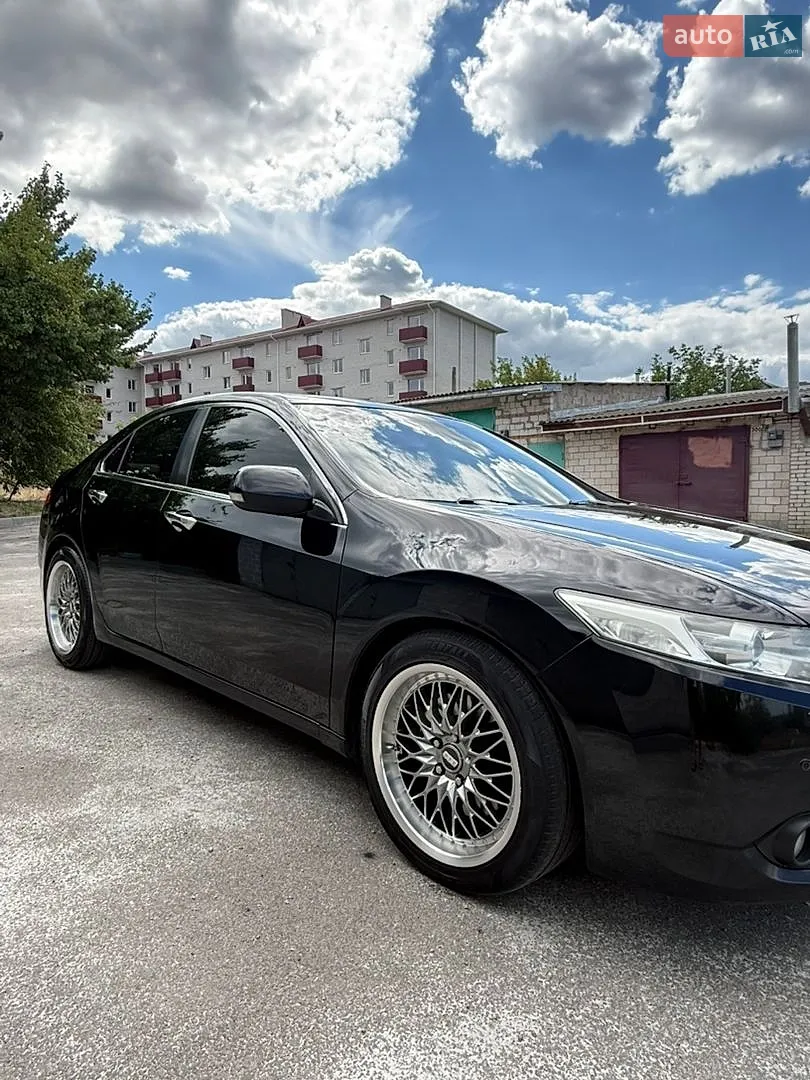 Honda Accord, 2011