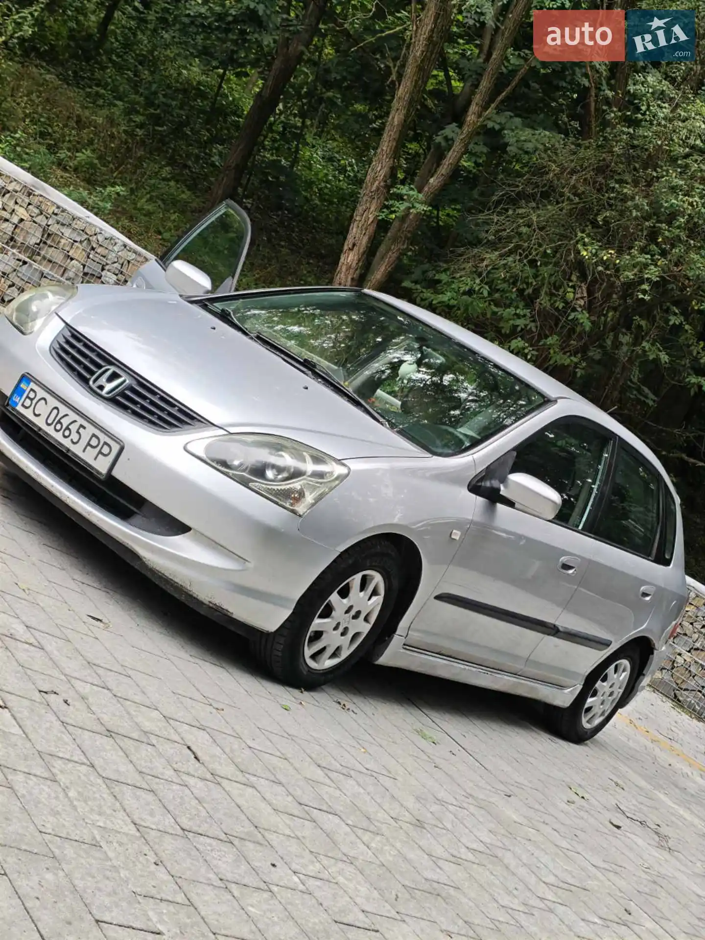 Honda Civic, 2004
