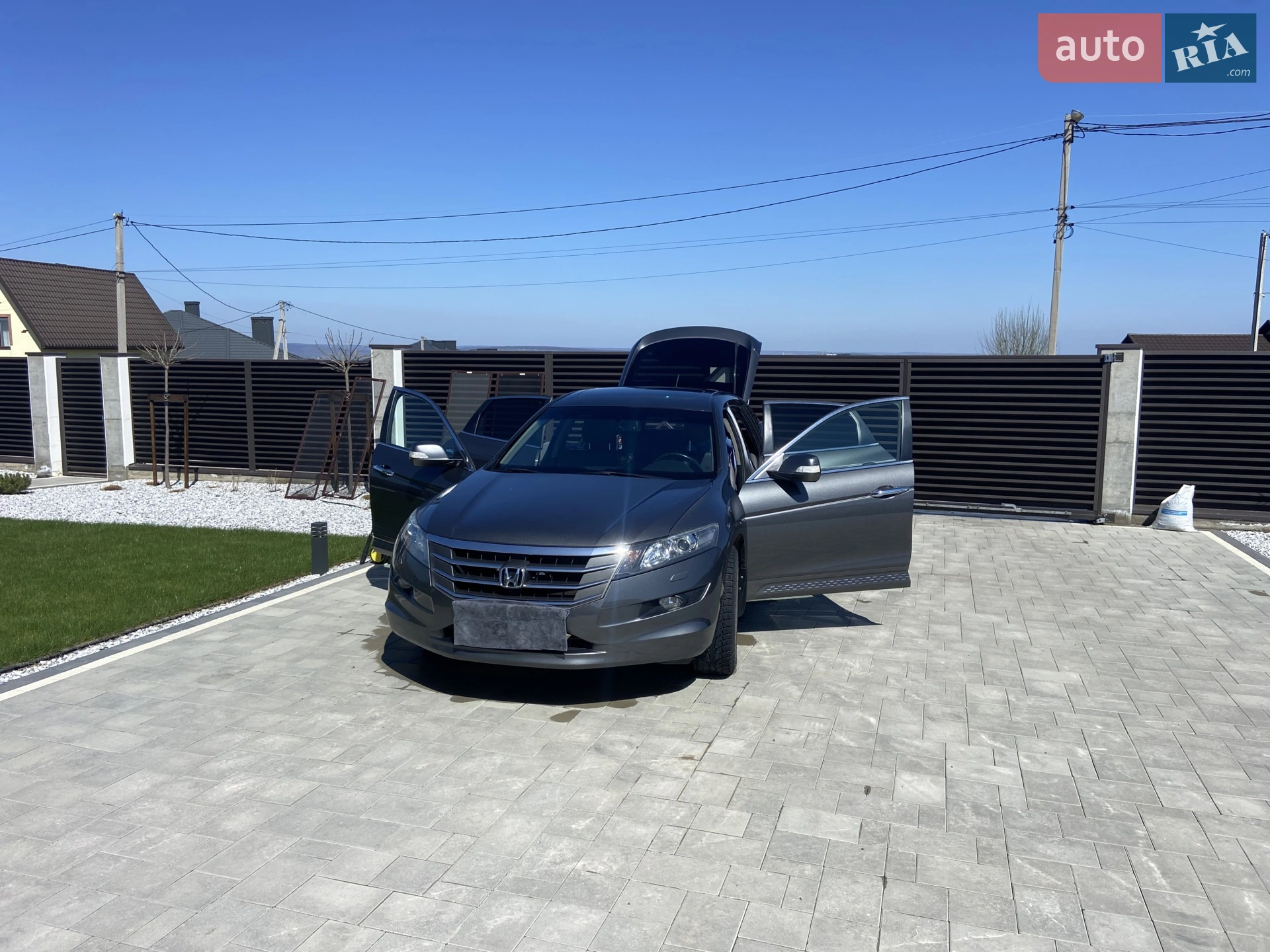 Honda Crosstour, 2012