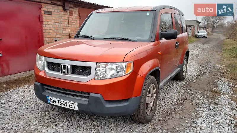 Honda Element, 2010