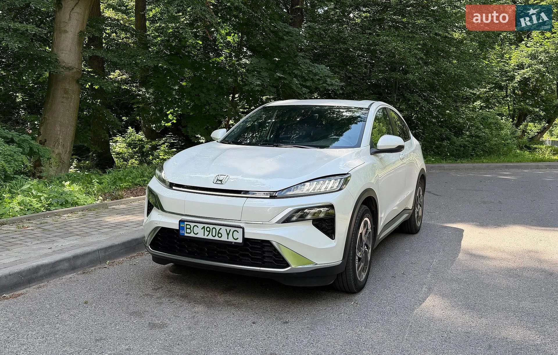 Honda M-NV, 2024