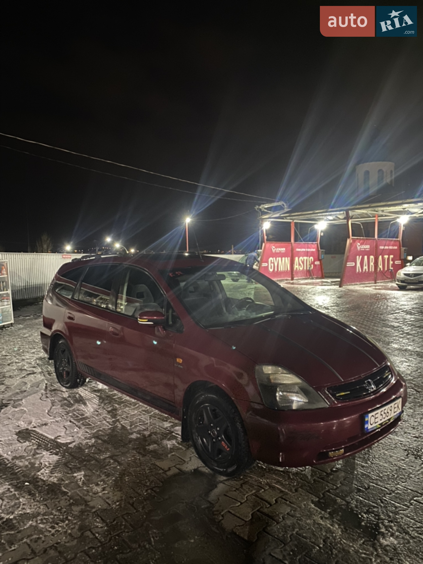 Honda Stream, 2001