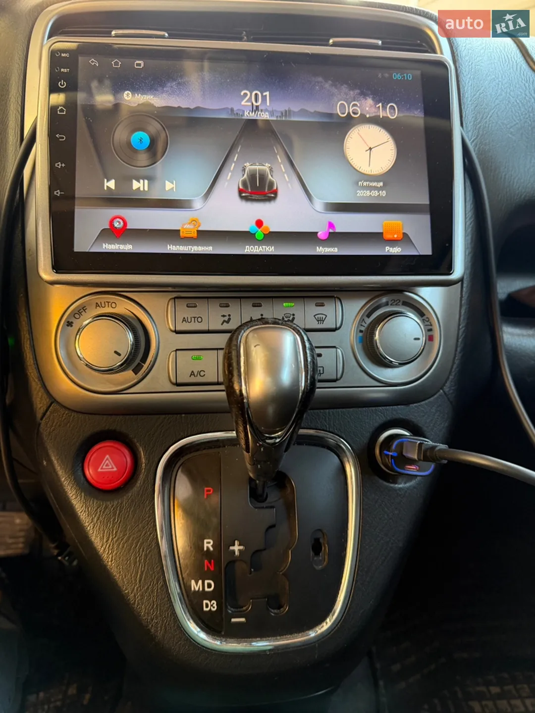 Honda Stream, 2004