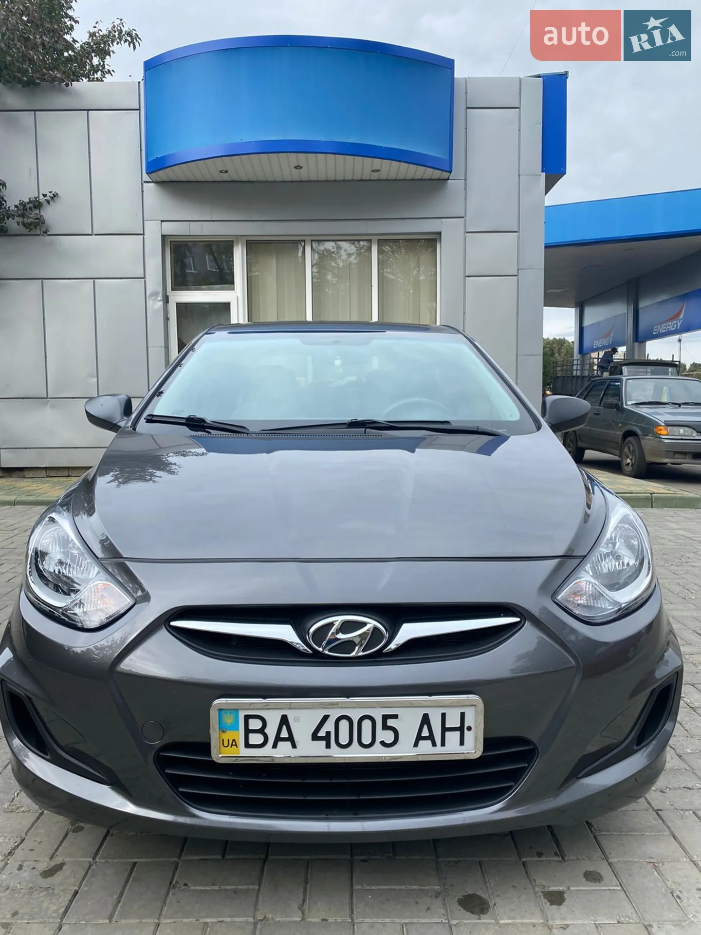 Hyundai Accent, 2011