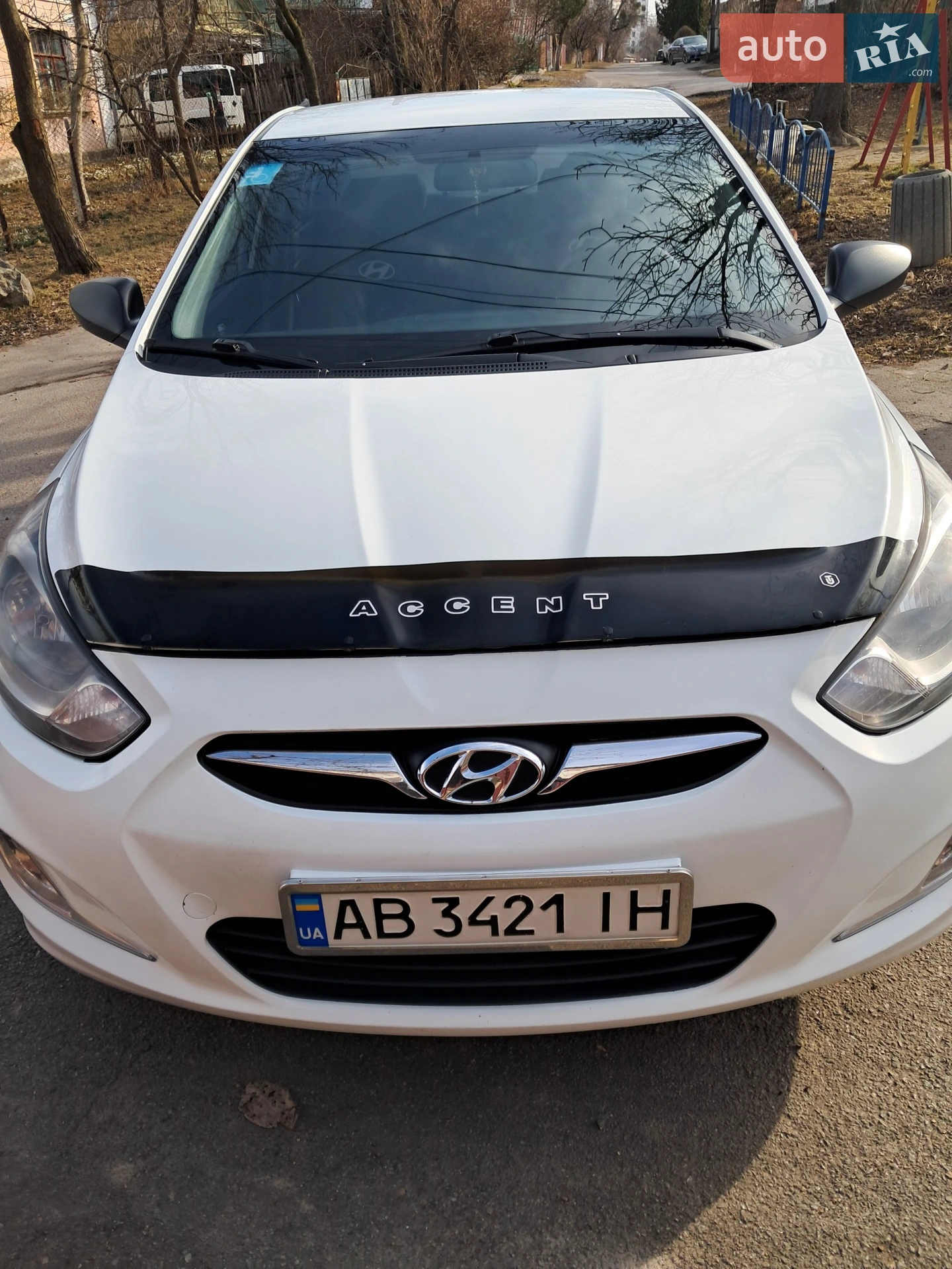 Hyundai Accent 2012 — 1