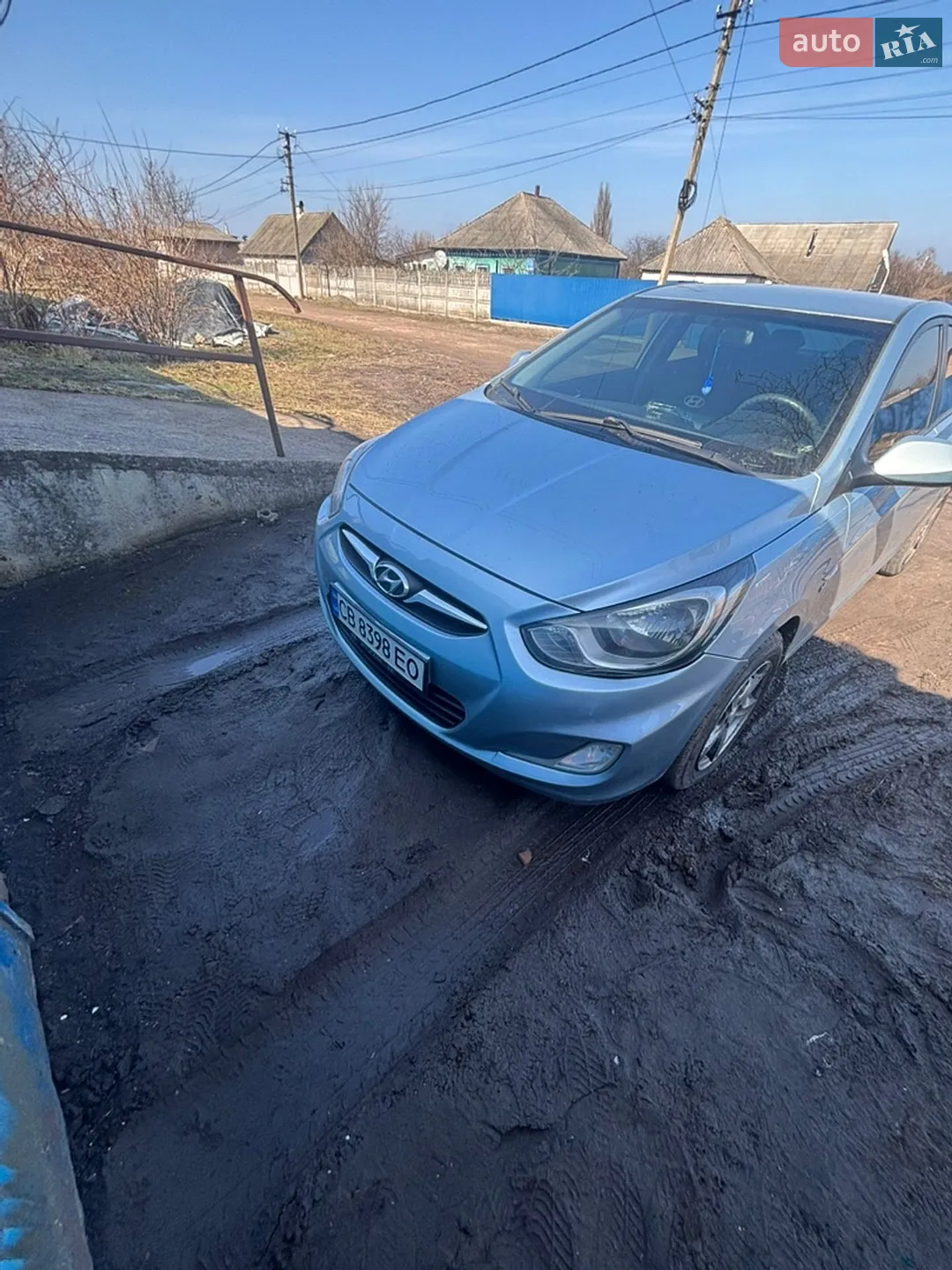 Hyundai Accent, 2011
