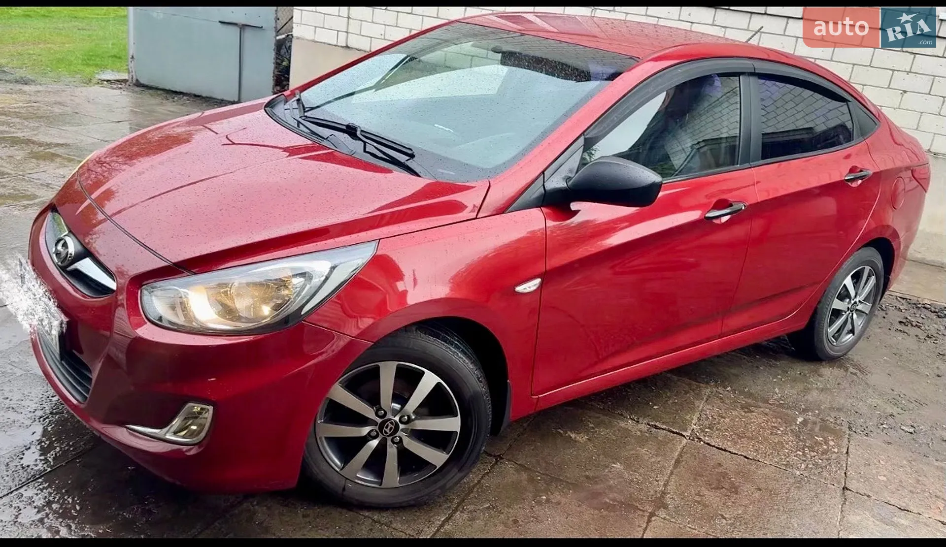 Hyundai Accent, 2013