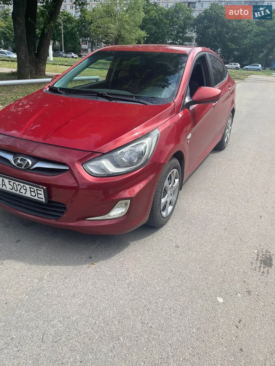 Hyundai Accent, 2011