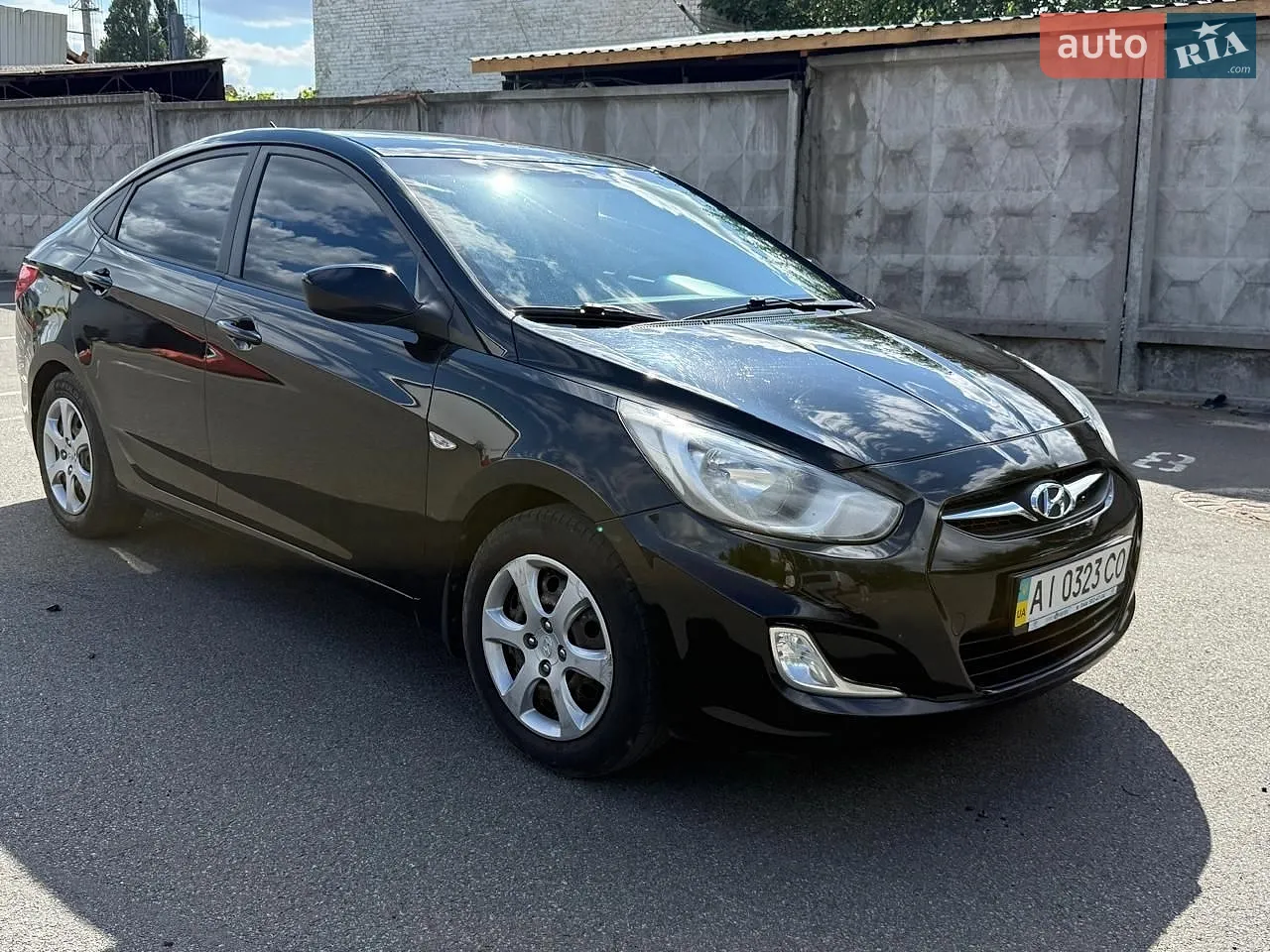 Hyundai Accent, 2011