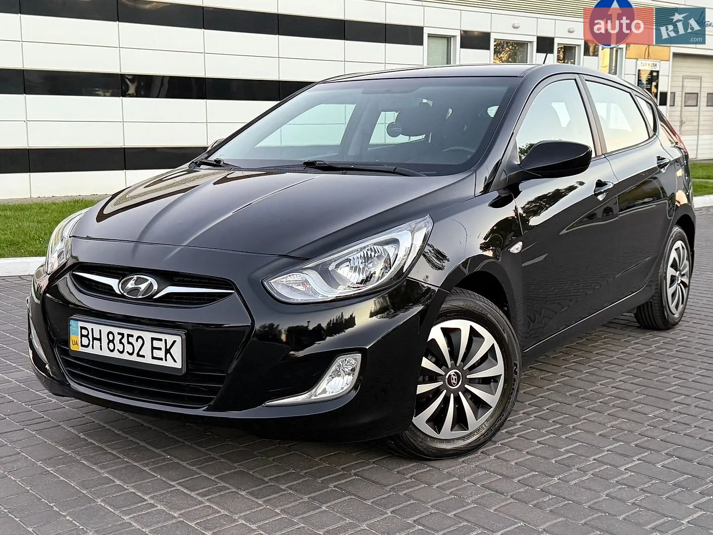 Hyundai Accent, 2012