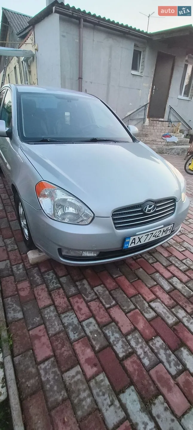Hyundai Accent, 2008