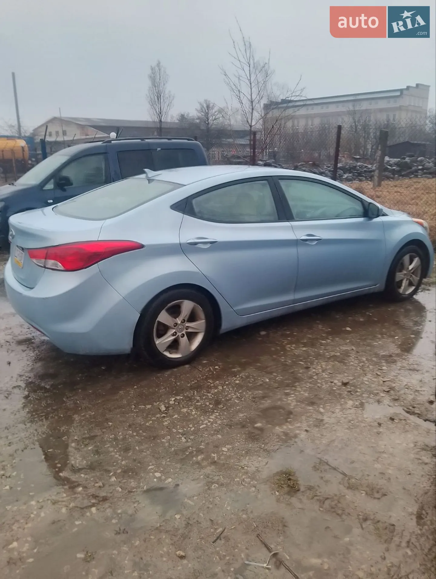 Hyundai Elantra, 2011