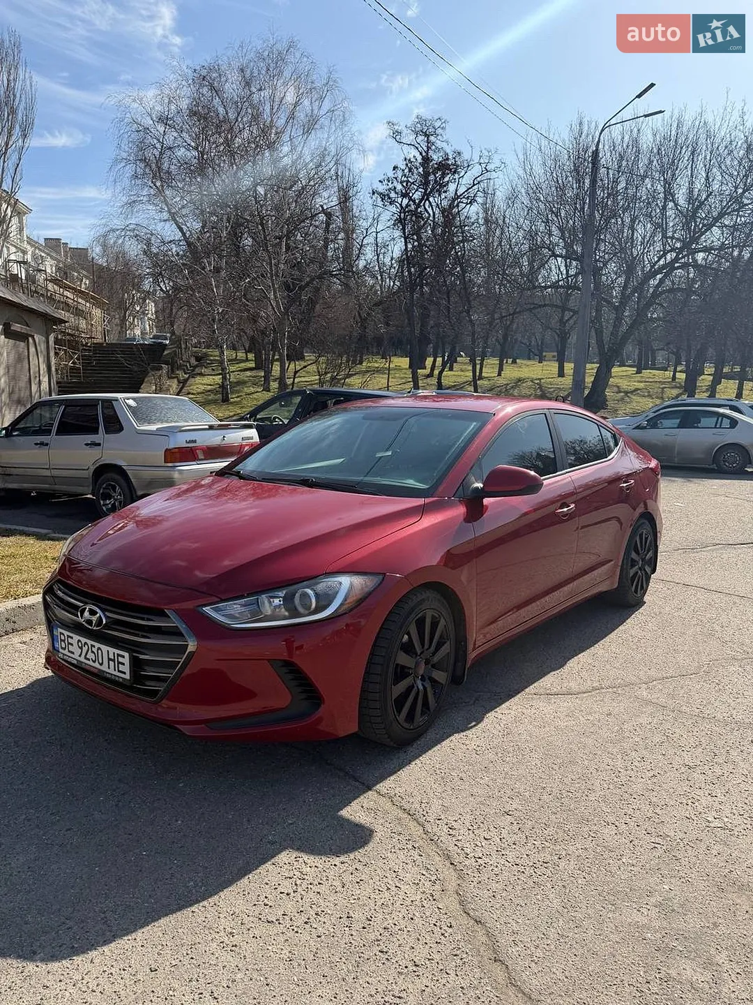Hyundai Elantra 2017 — 1
