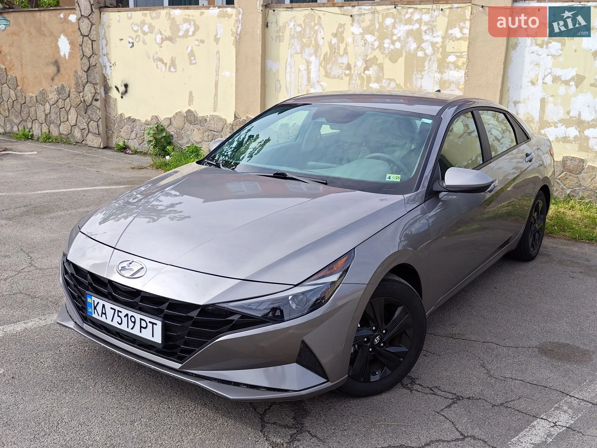 Hyundai Elantra, 2023